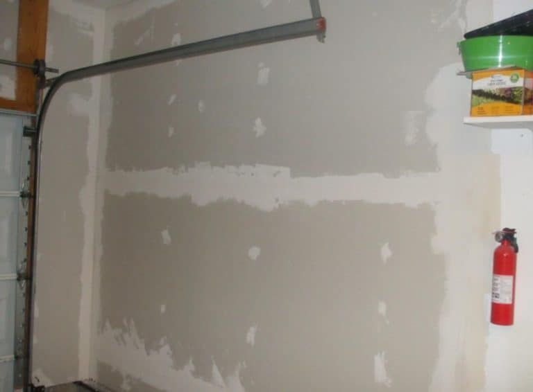 How To Finish Bottom Of Drywall In Garage? Best Tutorial! Garage Expert